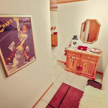 Apartament Superbe Avec Parking Couvert Gratuit